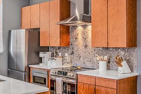 Nashville Vibes Rooftop Karaoke Fire Pit Downtown