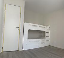 Huswell - Family-friendly Apartment in Nieuwpoort With Shared Summer P