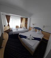 Briza Boutique Mamaia