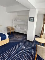 Briza Boutique Mamaia