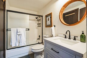 Alpine Retreat In The Heart Of Incline Village 2 Bedroom Condo
