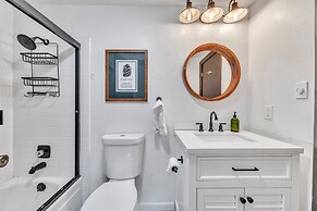 Alpine Retreat In The Heart Of Incline Village 2 Bedroom Condo