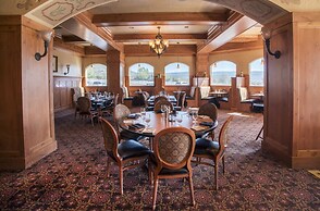 Villa 2086 2 Queen Beds - 1 Bedroom 1 Bath No Kitchen 1 Villa