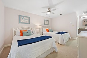 Fairways & Ocean Breeze 2 Bedroom Condo