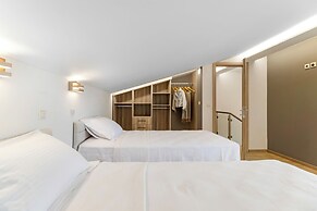 Villa Oasis in Nikiana - Sleep 6 - Pool - Hot Tub