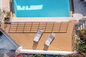 Villa Oasis in Nikiana - Sleep 6 - Pool - Hot Tub