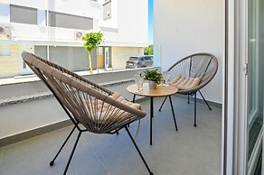 Smash B - Apartment with Private Pool