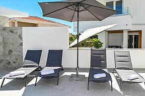 Smash B - Apartment with Private Pool