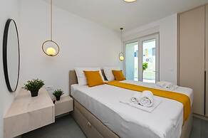 Smash B - Apartment with Private Pool