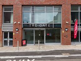 Student Only The Gate