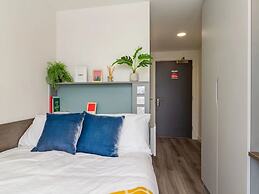 Student Only The Gate