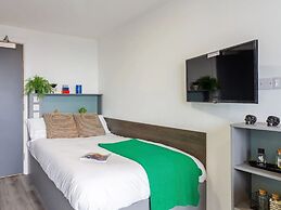 Student Only The Gate