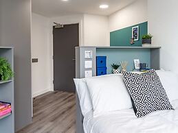 Student Only The Gate