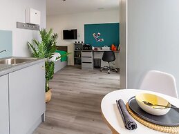 Student Only The Gate