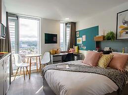 Student Only The Gate