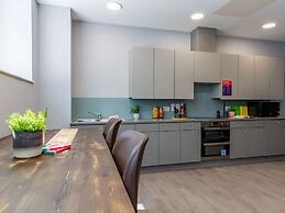 Student Only The Gate