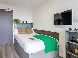 Student Only The Gate