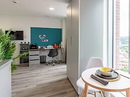 Student Only The Gate