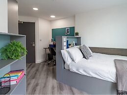 Student Only The Gate