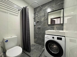 Room-1 Numeris Apartamentai su Balkonu