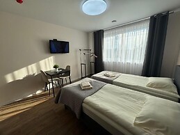 Room-guest House 