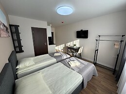 Room-guest House 