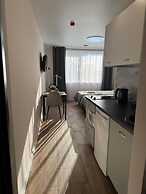 Room-guest House 