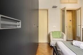 JOIVY Airy flat near the city centre