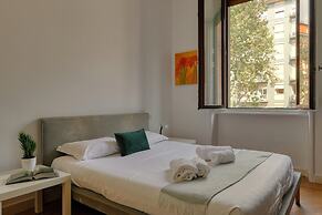 JOIVY Airy flat near the city centre