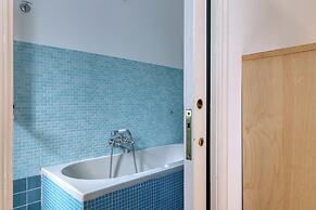 JOIVY Airy flat near the city centre