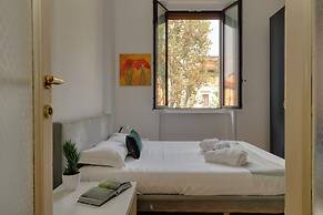 JOIVY Airy flat near the city centre