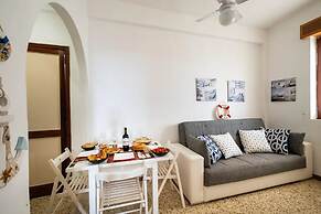 Apartament Azzurro With Parking