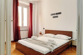 JOIVY Cosy flat near Montanelli Gardens