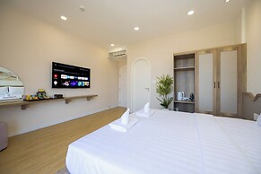 Lotus Home Cafe - Cable Car Station