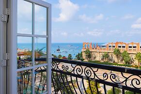 Lotus Home Cafe - Cable Car Station