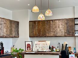 Lotus Home Cafe - Cable Car Station