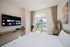 Lotus Home Cafe - Cable Car Station