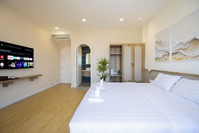 Lotus Home Cafe - Cable Car Station