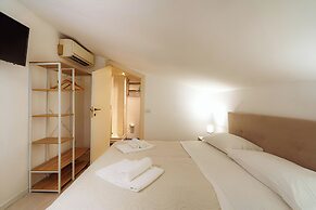 HOTIDAY Room Collection - Ortigia Opera