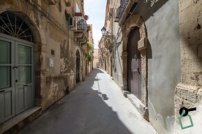 HOTIDAY Room Collection - Ortigia Opera