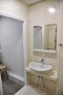 Athens Zeus A by Super Host Hub