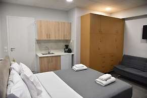 Athens Zeus A by Super Host Hub