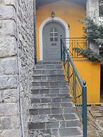 Vitina Number 5 House