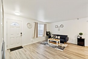 Central Bellevue Guesthouse Private Room