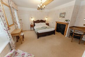 Sherbourne House Hotel