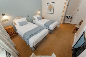 Sherbourne House Hotel