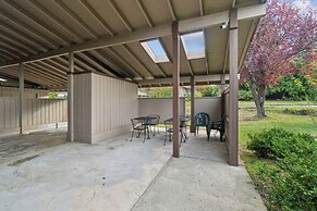 Central Bellevue Retreat Private Rooms