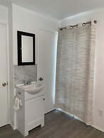 Central Bellevue Retreat Private Rooms