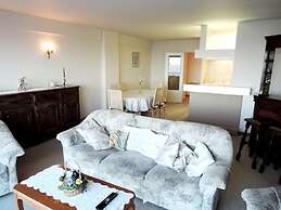 Apartment in Middelkerke With Sea Views