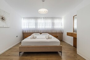 The Modern Escape 2 BDR NEW